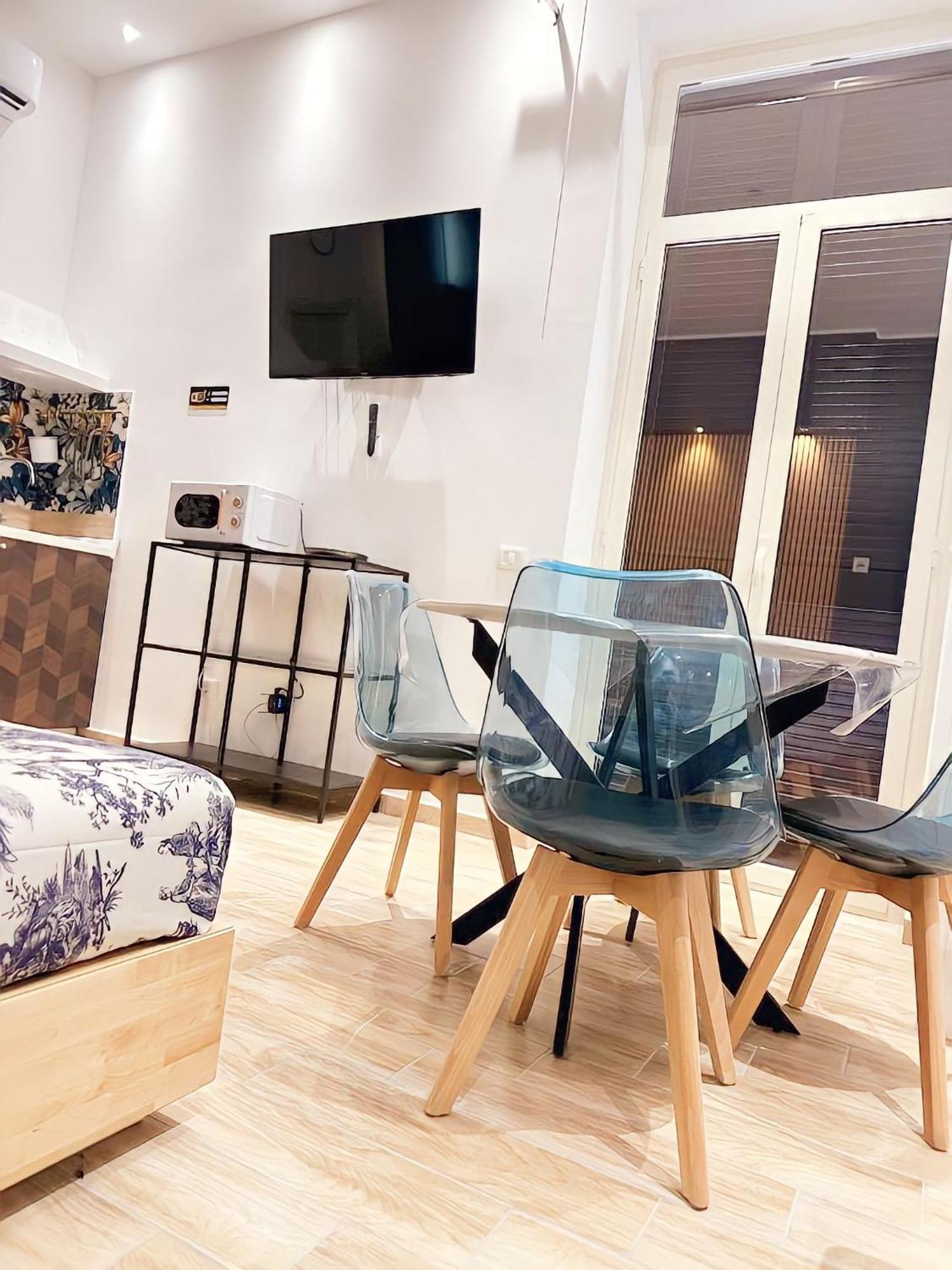 City Focus Apartment2 Napoli Экстерьер фото